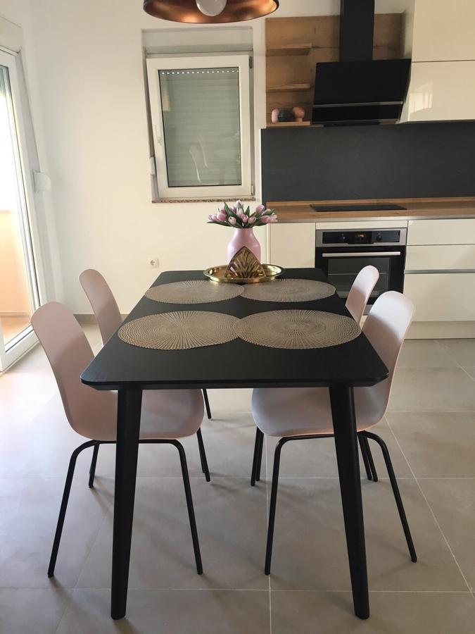 Nino Apartment